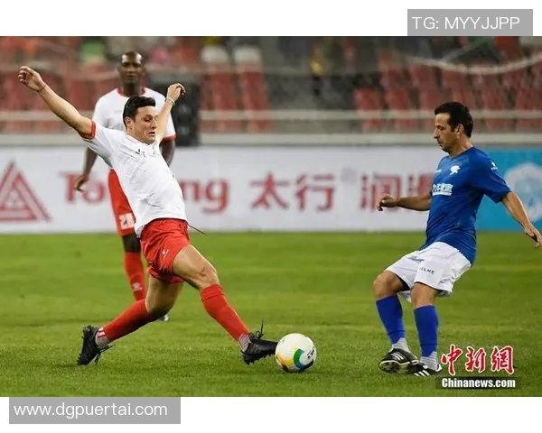 当今足球界最潮流球星是谁时尚与技术的完美结合